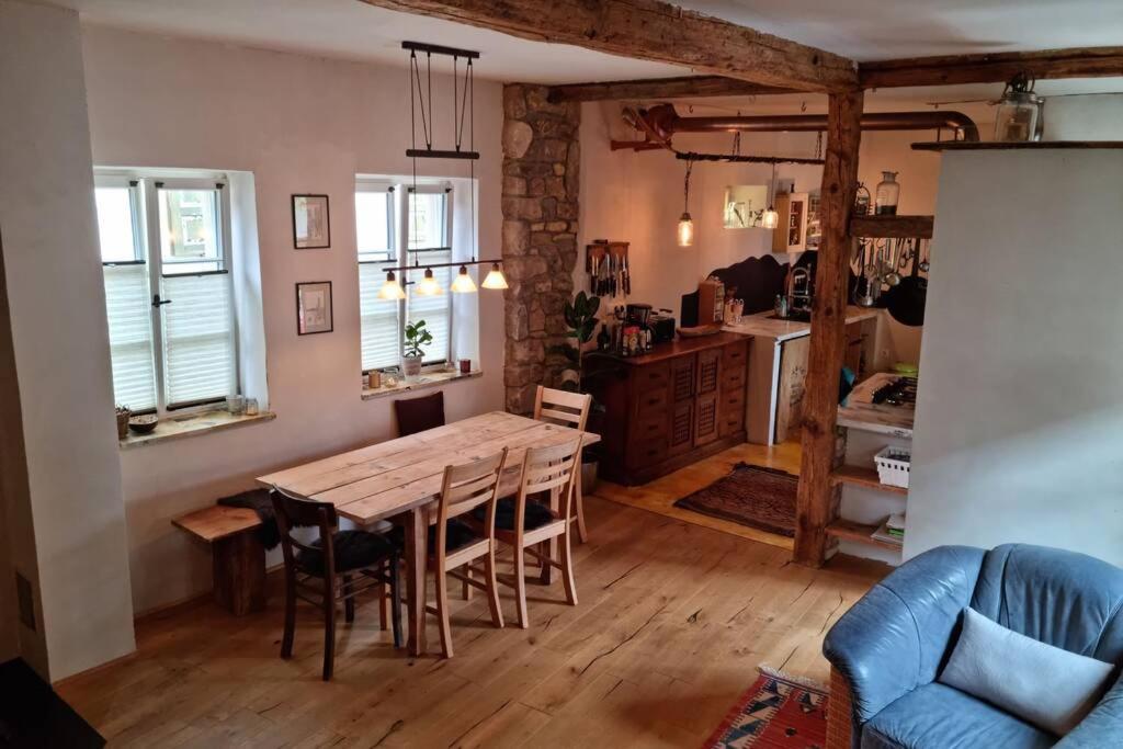 Schoene Ferienwohnung Mit Kamin Neustadt an der Weinstraße المظهر الخارجي الصورة